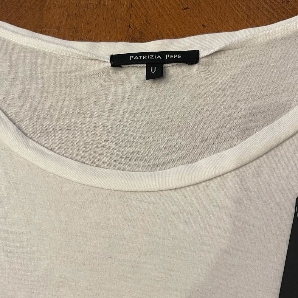 NWT Patrizia Pepe Super Soft Viscose White Tee Shirt Size U - Picture 9 of 10